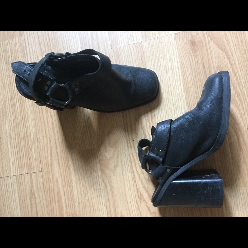 Urban outfitters mules